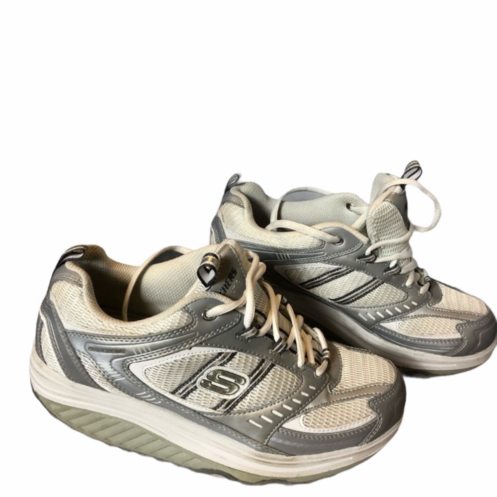 Skechers Fitness Shape Ups Sneaker. Woman SZ 7.5